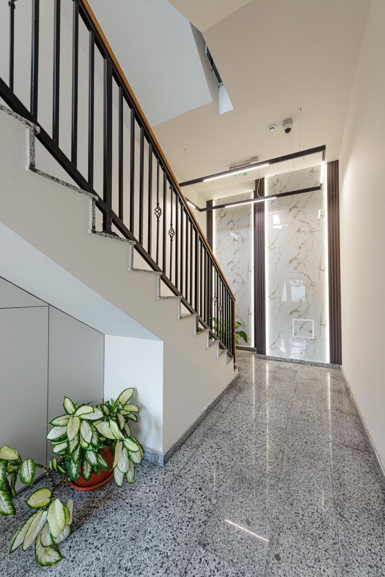 Awa Residence Флорешты Экстерьер фото